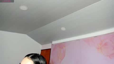 Snapshot of milk_candy16 chatting on October 25, 10:45 am S O F I A online show from October 25, 10:45 am