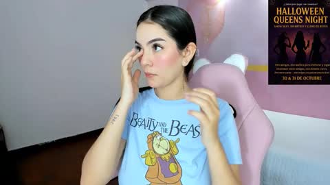 Snapshot of milk_candy16 chatting on October 29, 11:01 am S O F I A online show from October 29, 11:01 am