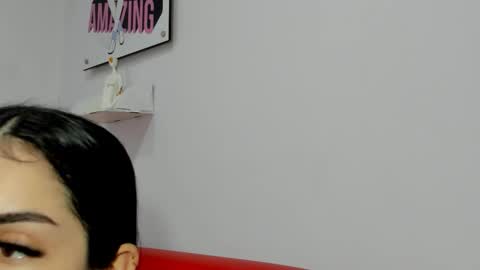 Snapshot of milk_candy16 chatting on November 30, 12:20 pm S O F I A online show from November 30, 12:20 pm