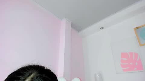 Snapshot of milk_candy16 chatting on December 2, 11:04 am S O F I A online show from December 2, 11:04 am