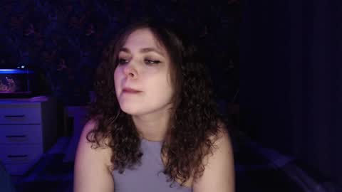 Stella and Neo online show from January 29, 10:11 pm