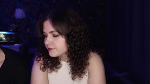 Stella and Neo online show from October 11, 4:22 am