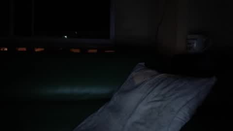 milkita2 online show from October 22, 11:59 pm