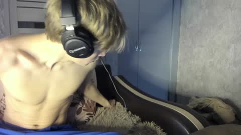 Isaac online show from January 19, 5:15 am