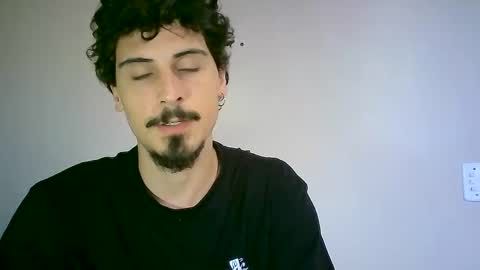 milkoffee online show from December 9, 4:37 pm