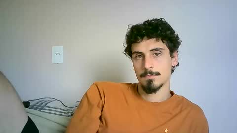 milkoffee online show from December 10, 1:33 pm