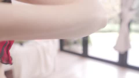 milky_0 online show from June 13, 7:01 pm