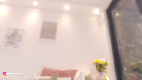 Snapshot of milky_0 chatting on July 23, 7:23 pm milky_0 online show from July 23, 7:23 pm