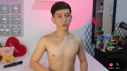 Snapshot of milky__boy_ chatting on September 30, 4:39 am H A R O L D online show from September 30, 4:39 am