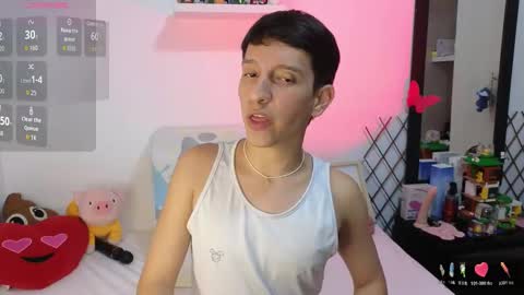 Snapshot of milky__boy_ chatting on November 9, 4:33 am H A R O L D online show from November 9, 4:33 am