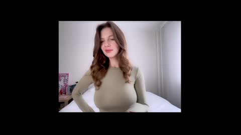 milky__way_ online show from May 28, 12:24 pm