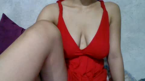 Snapshot of milky_lovely chatting on August 6, 3:19 am milky_lovely online show from August 6, 3:19 am