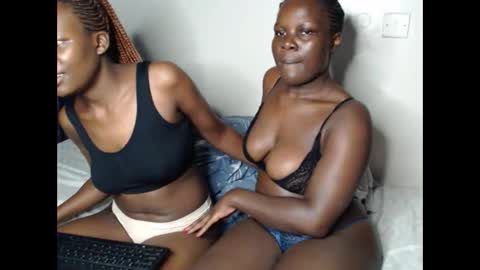 Snapshot of milla_nova chatting on May 27, 2:08 am nova online show from May 27, 2:08 am