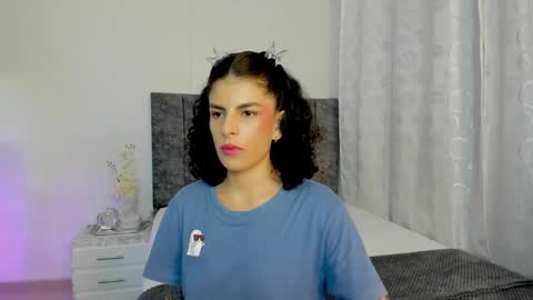 Snapshot of milla_pixxie chatting on January 9, 8:55 am Milagros online show from January 9, 8:55 am