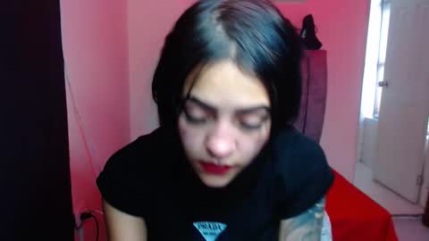 Violeta online show from October 25, 1:40 pm