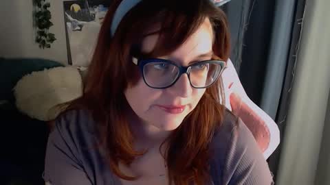 Snapshot of millapoolys chatting on November 16, 6:46 pm Milla online show from November 16, 6:46 pm