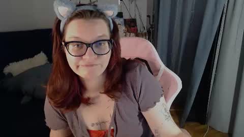 Snapshot of millapoolys chatting on July 15, 3:28 pm Milla online show from July 15, 3:28 pm