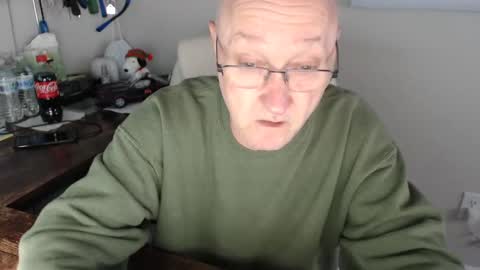 millenium0129 online show from December 20, 2:49 pm