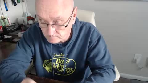 millenium0129 online show from March 4, 2:42 pm