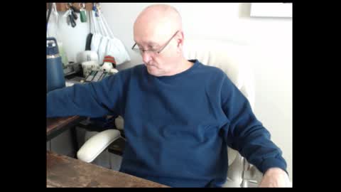 millenium0129 online show from October 22, 4:07 pm