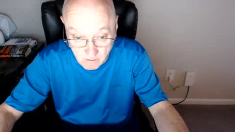 Snapshot of millenium0129 chatting on July 13, 12:13 am millenium0129 online show from July 13, 12:13 am