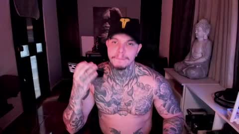 Snapshot of miller_g95 chatting on June 17, 4:48 am miller_g95 online show from June 17, 4:48 am