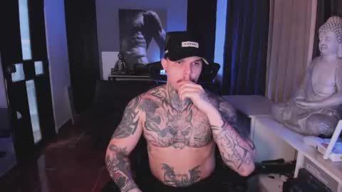 Snapshot of miller_g95 chatting on July 1, 4:14 am miller_g95 online show from July 1, 4:14 am