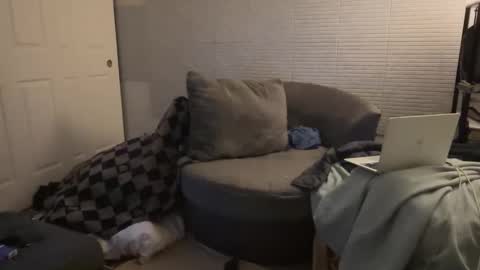 Snapshot of millerjdm chatting on February 11, 6:30 am SlimnHungOH online show from February 11, 6:30 am