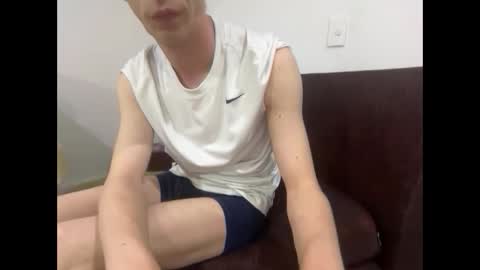 Snapshot of millerjdm chatting on September 26, 8:57 pm SlimnHungOH online show from September 26, 8:57 pm