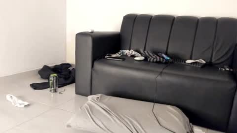SlimnHungOH online show from June 13, 6:39 pm