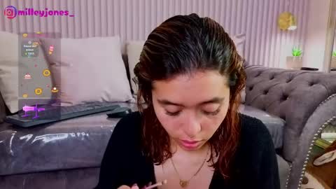 Snapshot of milleyjones_ chatting on May 5, 12:02 pm milleyjones_ online show from May 5, 12:02 pm