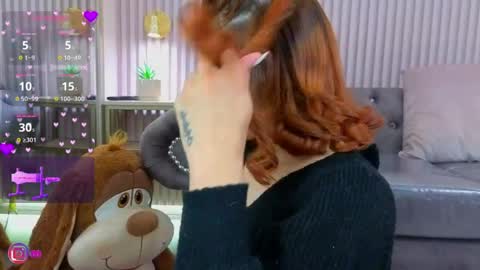 Snapshot of milleyjones_ chatting on June 2, 11:56 am milleyjones_ online show from June 2, 11:56 am
