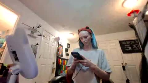 Snapshot of milleymay chatting on July 21, 10:39 am milleymay online show from July 21, 10:39 am