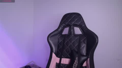 Millie Bobby online show from April 30, 9:52 pm