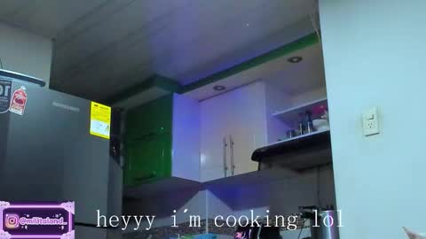        online show from September 30, 2:49 am