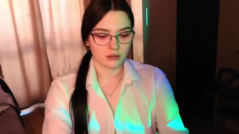 Millie online show from April 23, 10:36 am