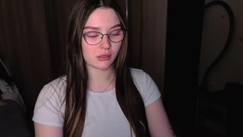Millie online show from April 30, 3:40 pm
