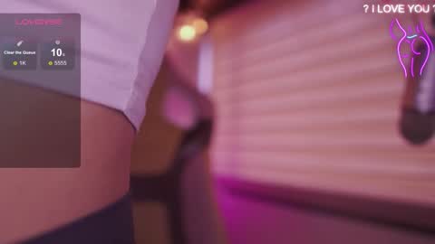 MILLY online show from February 27, 8:42 pm