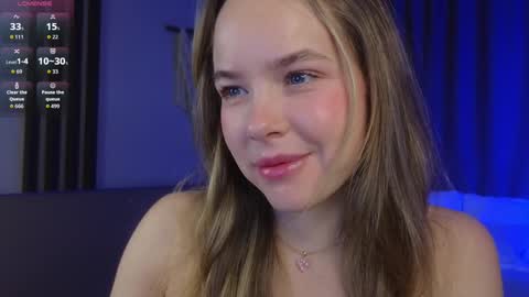 Snapshot of milly_shy chatting on February 9, 7:01 am Milly online show from February 9, 7:01 am