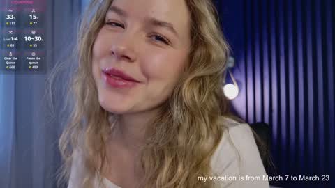 Snapshot of milly_shy chatting on March 3, 6:52 am Milly online show from March 3, 6:52 am