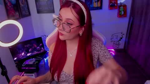 Snapshot of milly_yako chatting on February 10, 8:42 pm Monkey D Maddie online show from February 10, 8:42 pm