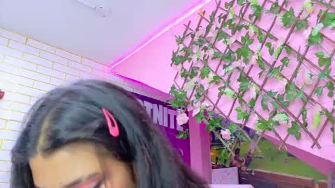 millybell303av online show from March 4, 8:04 pm