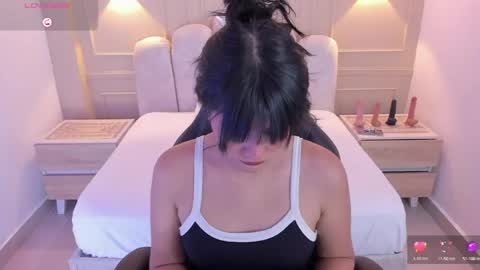 Snapshot of millyevans1 chatting on April 28, 3:22 am millyevans1 online show from April 28, 3:22 am