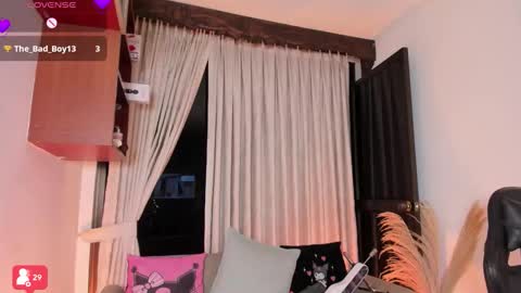 Snapshot of millygumble chatting on October 30, 11:49 pm CherryTattoo online show from October 30, 11:49 pm