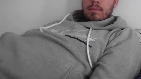 milowww1601 online show from January 18, 10:41 am