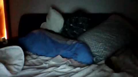 milten1987 online show from January 24, 11:12 pm