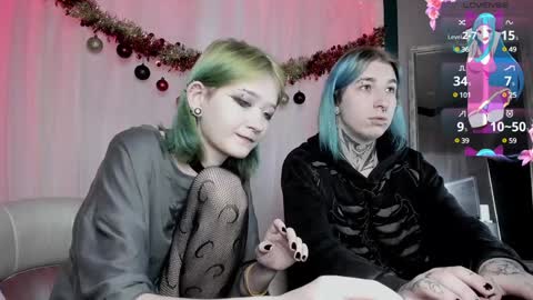 milten_trish online show from December 25, 9:11 pm