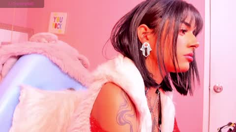 Snapshot of milu_carbajal_x chatting on April 11, 4:28 am milu_carbajal_x online show from April 11, 4:28 am