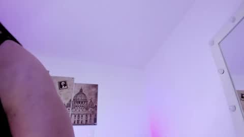 Snapshot of milu_cooper chatting on October 4, 4:21 am milu modelo independiente .onlyfans kmila model online show from October 4, 4:21 am