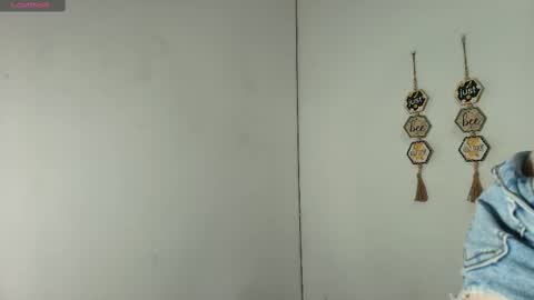 Milu Gomez online show from September 18, 8:00 pm